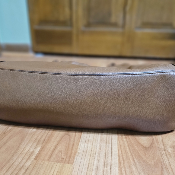 Coach Tan Leather Shoulder Bag - Picture 3 of 5